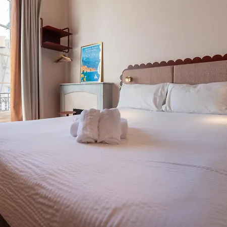 Hotel Louvia 2*