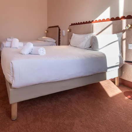 Hotel Louvia