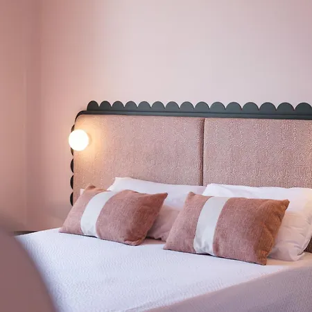 Hotel Louvia 2*